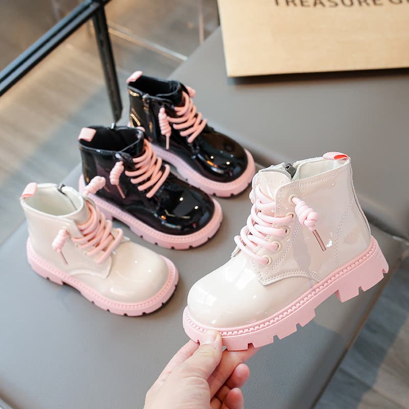 Novo estilo 2026 moda infantil Martin botas estilo britânico botas meninas botas curtas meninos casuais botas únicas