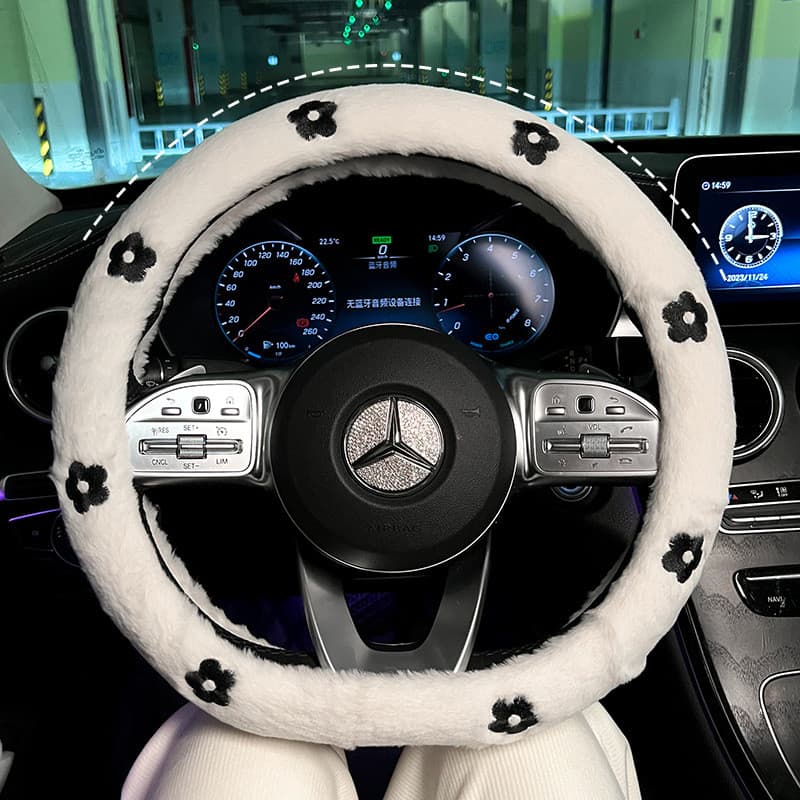 Capa de volante do carro outono inverno quente pelúcia camélia Anti-deslizamento capa protetora quatro estações Universa
