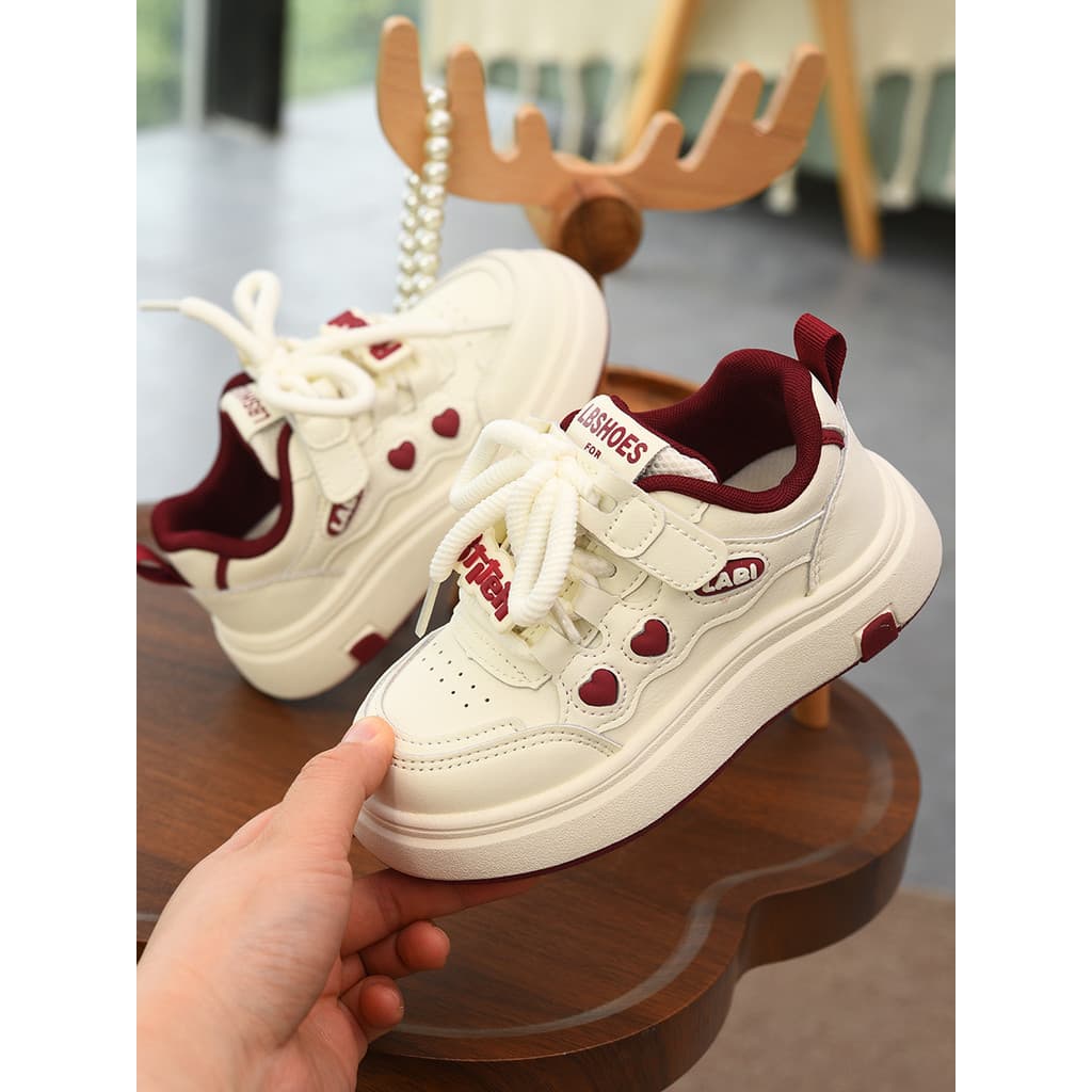 Meninas tênis 2026 primavera novo estilo sapatos infantis meninas All-Match sapatos brancos de sola macia crianças Anti-