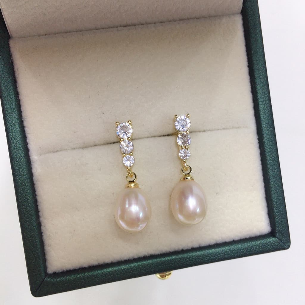 Brincos de pérola de água doce Natural feminino clássico Micro-incrustado zircão gota de água brincos de pérola 925 agul