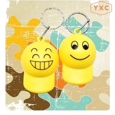 Bonito Lanterna LED Acessórios Chave Pequena Dos Desenhos Animados Iluminação Portátil Lâmpada Chaveiro Pingente YXC