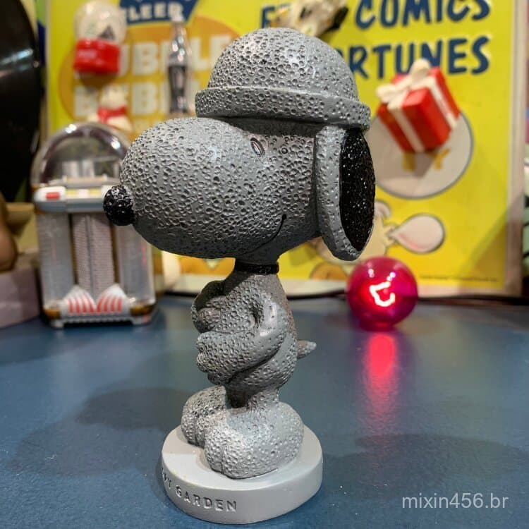 Nova Estatueta de Pedra do Avô, Modelo de Brinquedo Decorativo