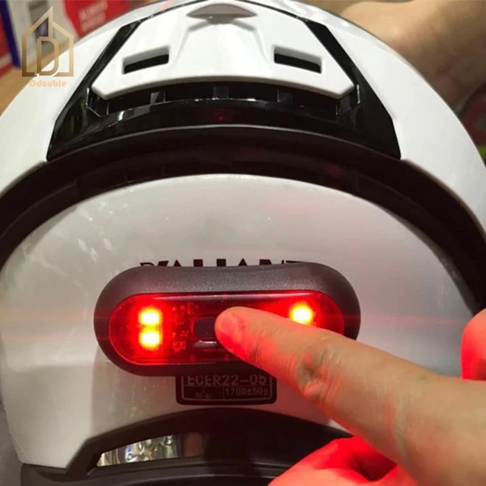 Luz De Segurança Para Capacete De Bicicleta Piscante Recarregável USB E Visibilidade De Motocicleta [Ddouble.br]