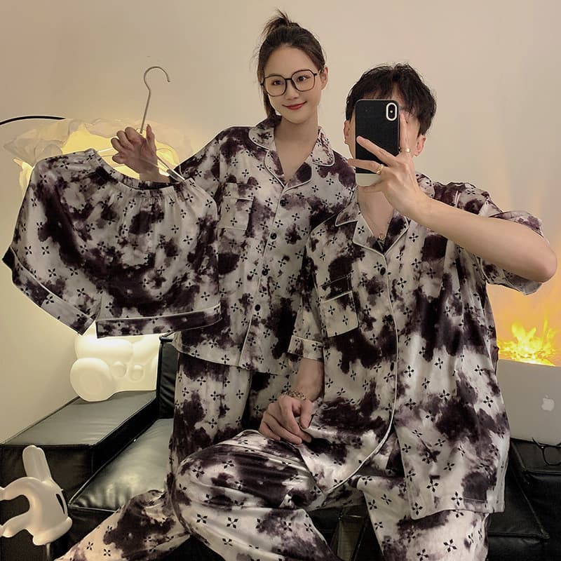 Primavera verão casal pijamas de seda gelo terno de três peças calças de manga curta High-End Graffiti masculino feminin