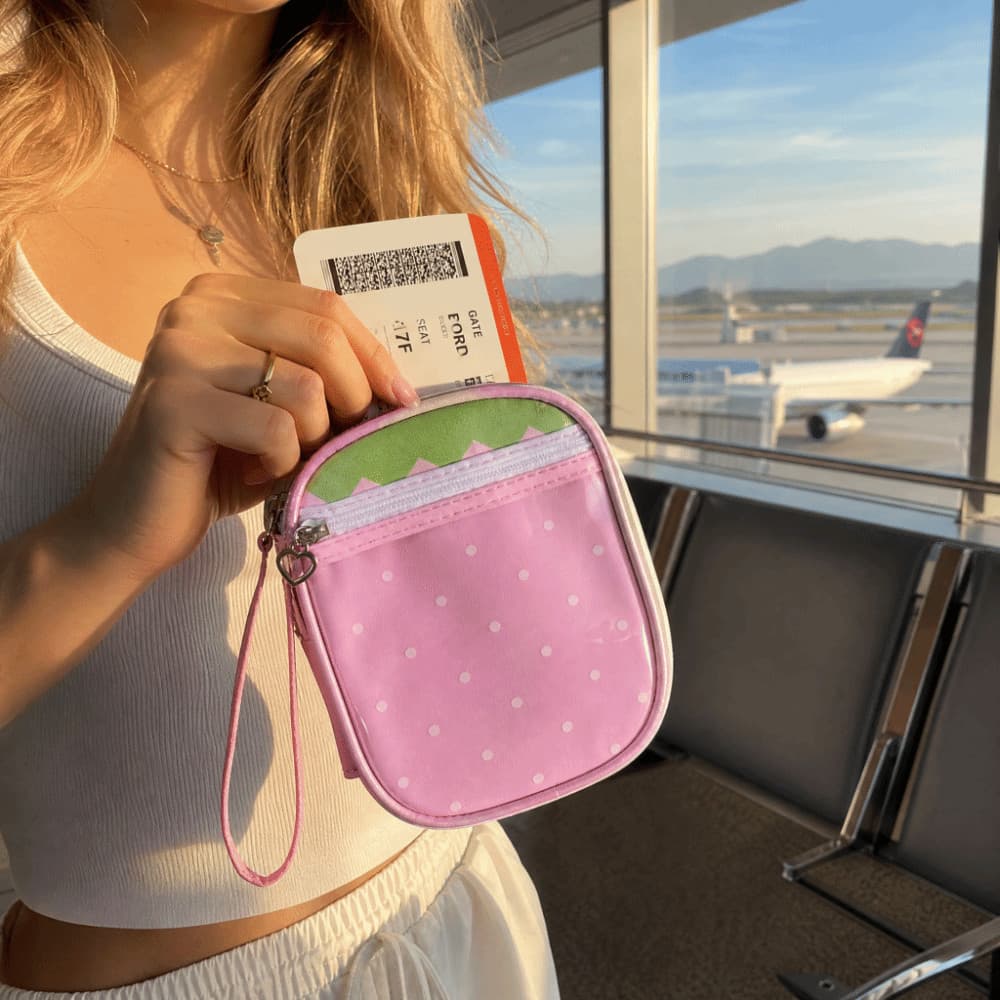 Bolsa De Armazenamento De Ingressos NEDFS , Porta-Passaporte Em Formato De Piano Com Design De Morango , Carteira De Via