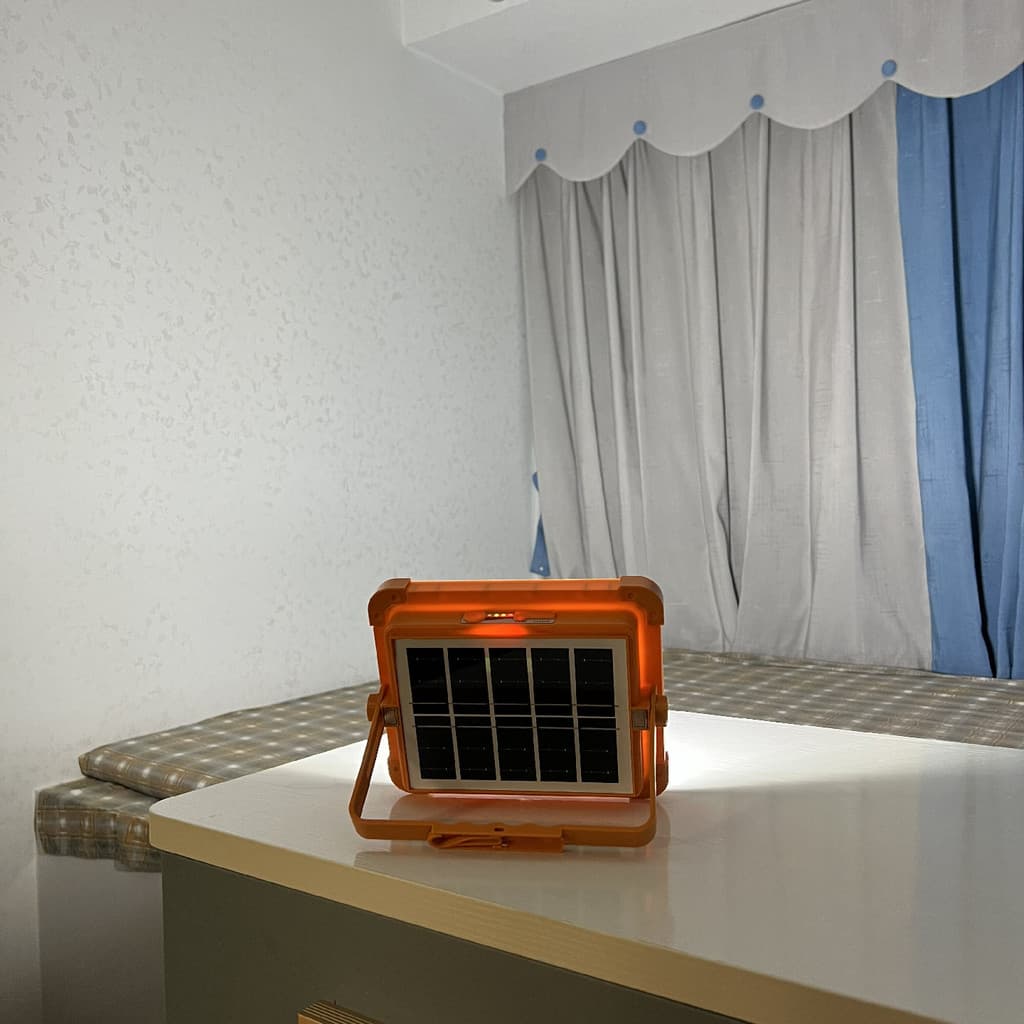 Holofote recarregável Solar, queda de energia, emergência, barraca doméstica ao ar livre, barraca de acampamento, ilumin