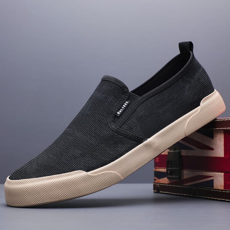 Flash passo 2026 verão novo estilo sapatos masculinos malha estilo fino Casual malha respirável oco malha sapatos desliz