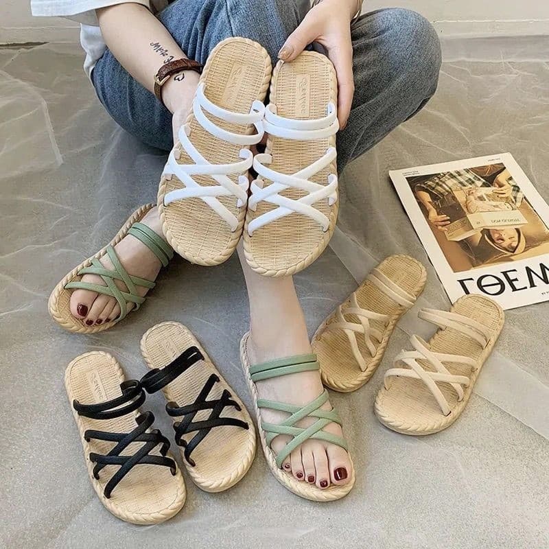 Sandálias chinelos femininos exterior 2026 novo estilo verão moda All-Match fundo plano dois Wear influenciador sandália