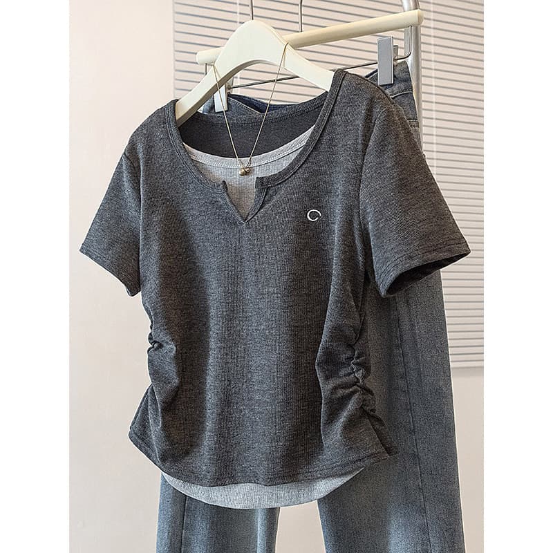 Falso topo de duas peças cinza escuro com decote em v falso de duas peças genuíno ombro camiseta feminina verão fino-aju
