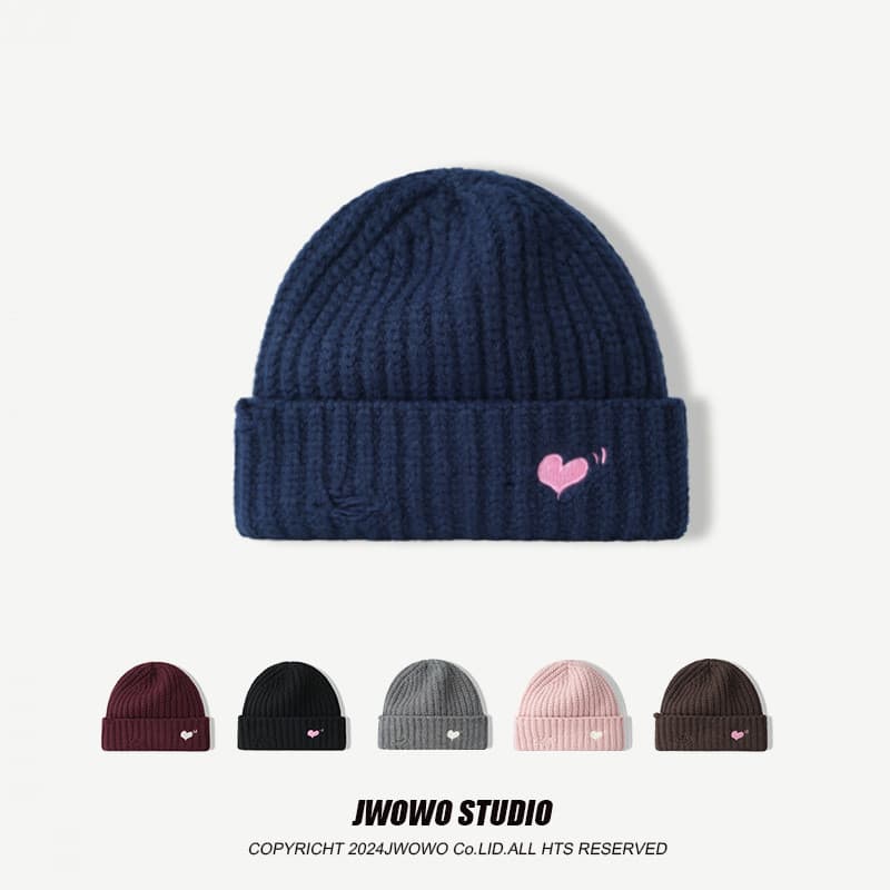 Street Wear grande circunferência da cabeça rasgado chapéu de malha feminino inverno quente doce amor bordado chapéu de