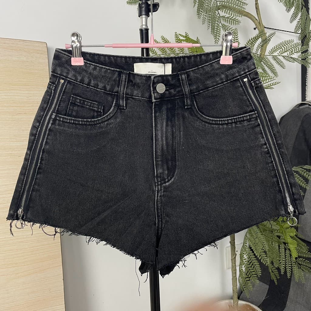 Mais fino olhar pernas longas desgastado Denim Shorts feminino verão 2026 novo estilo exterior usar cintura alta mais ma