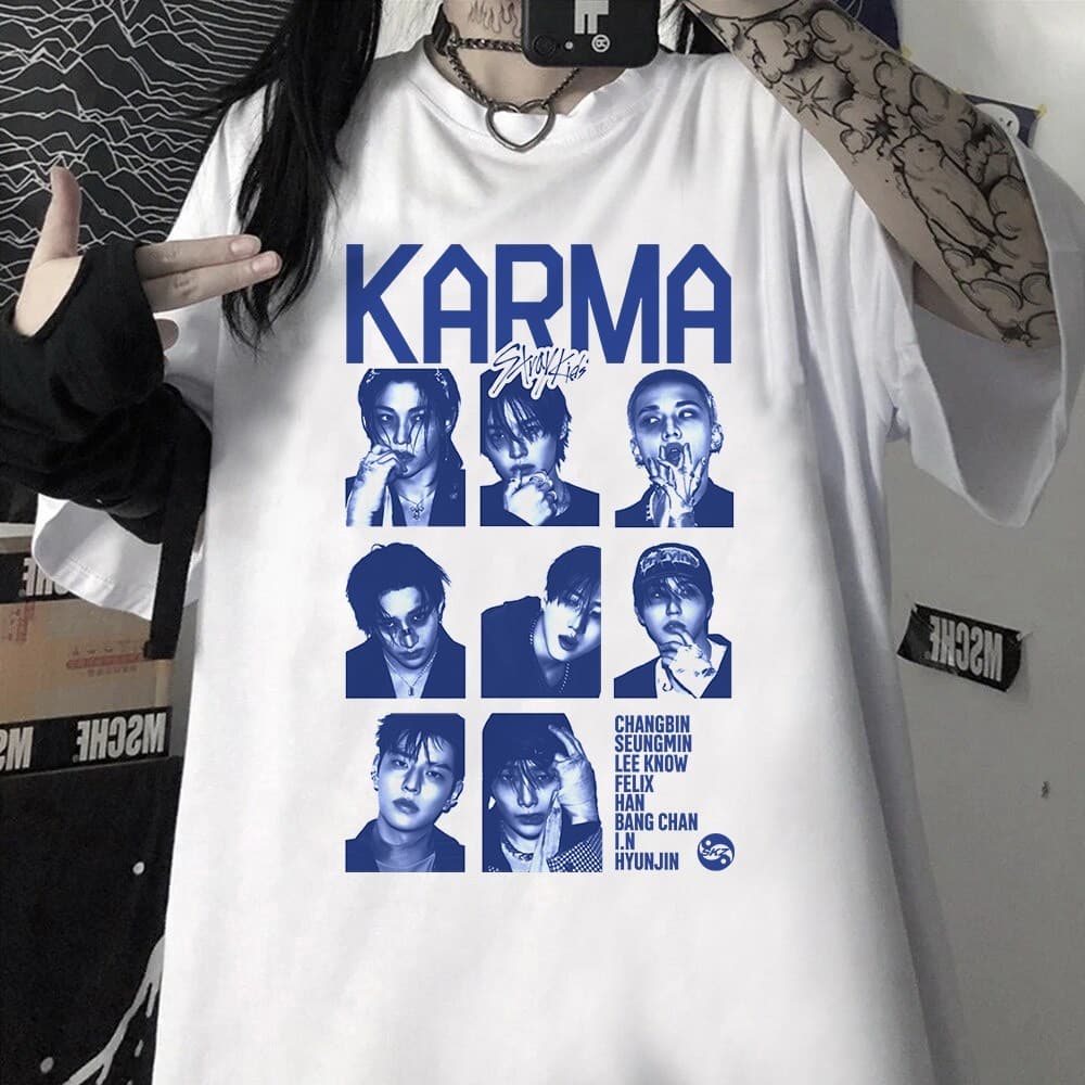 Camiseta Kpop Stray KIds KARMA Blusa Feminina Unissex