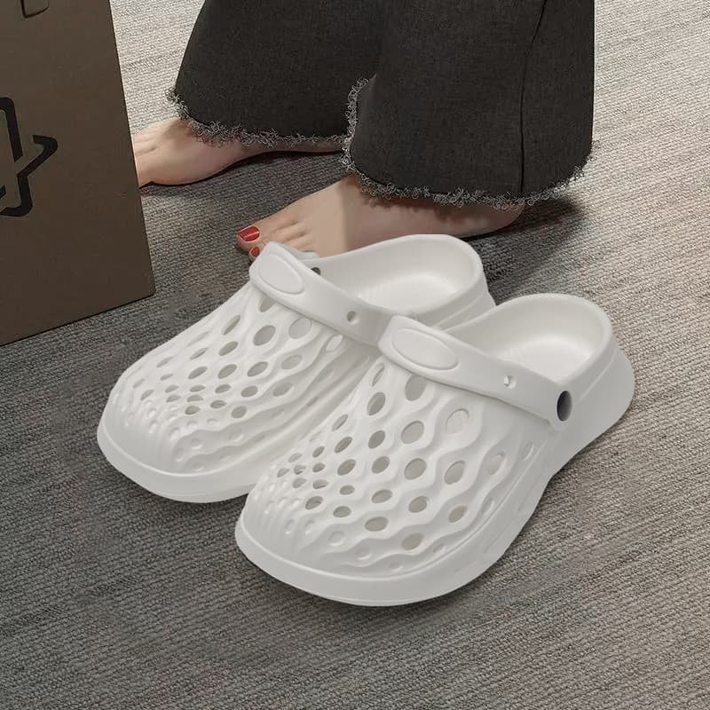 Verão buraco sapatos homens mulheres esportes ao ar livre Wear moda antiderrapante casal sandálias chinelos fabricante S