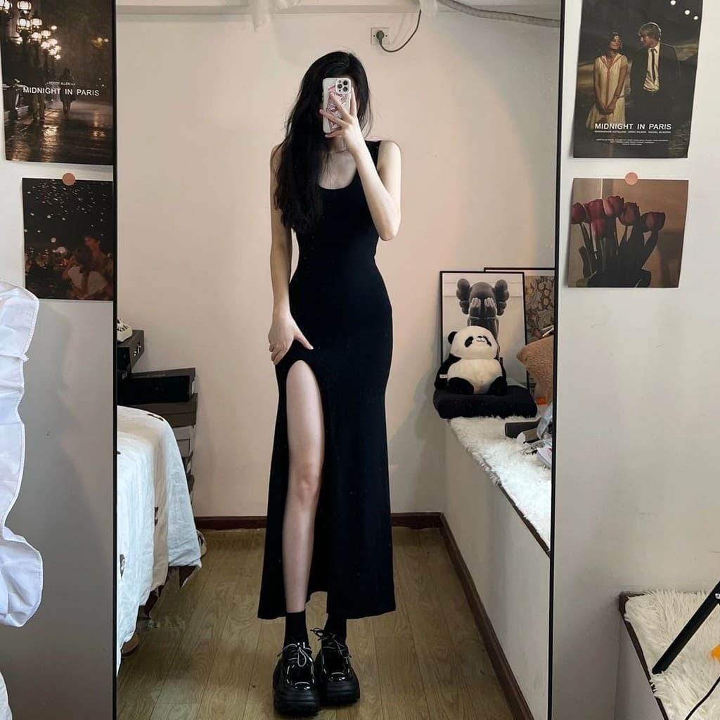 Vestido estilingue feminino 2023 novo estilo verão temperamento fino-ajuste puro desejo quente menina interior Hip saia