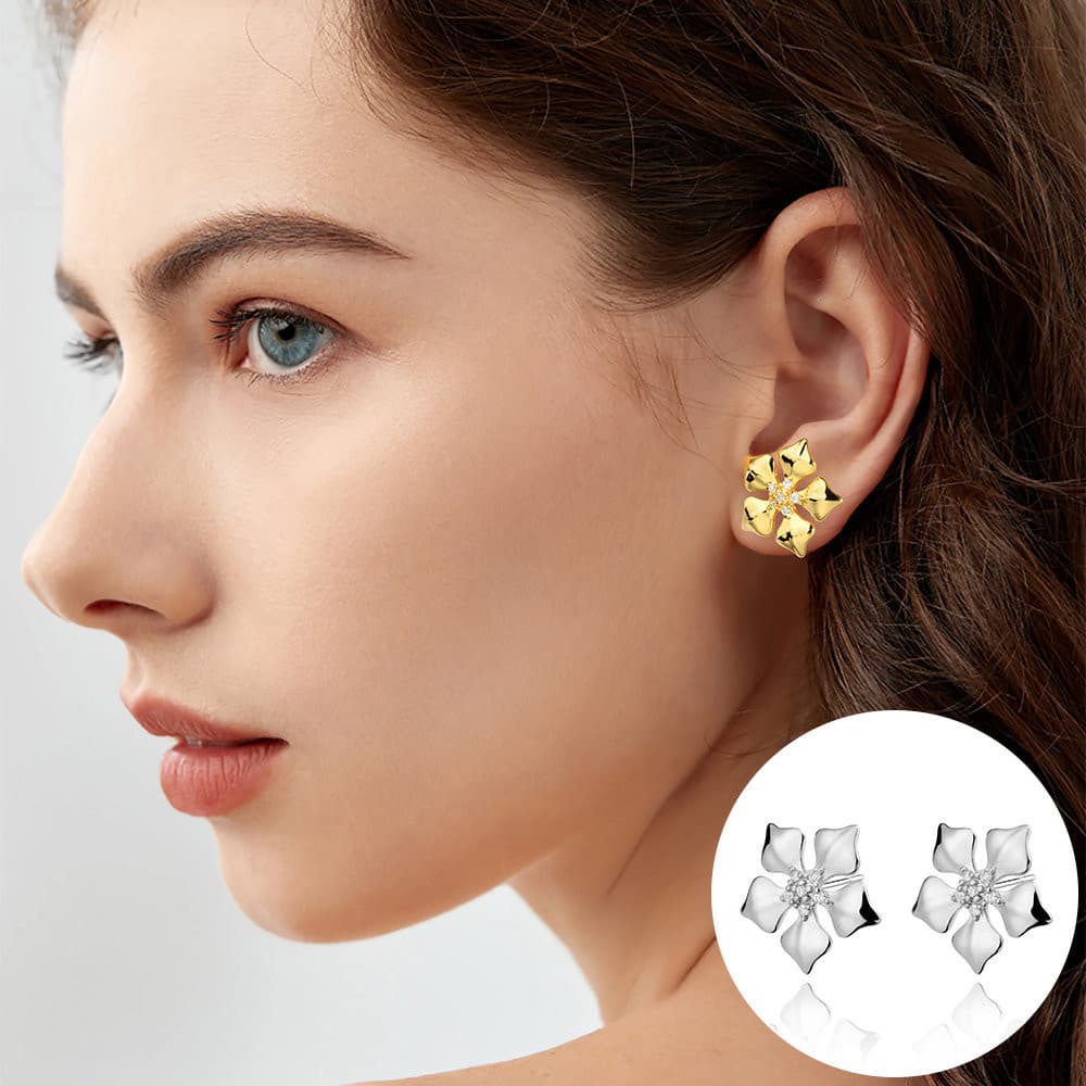Brinco Femenino Delicado Flor Folheado Platina Zircônia Cravejada Luxo Brinco Antialérgico Elegante