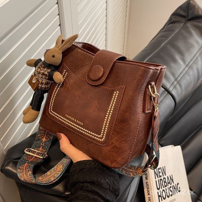 Bolsa de ombro e transversal feminina, versátil, de design exclusivo e estilo retrô, bolsa saco texturizada de alta qual