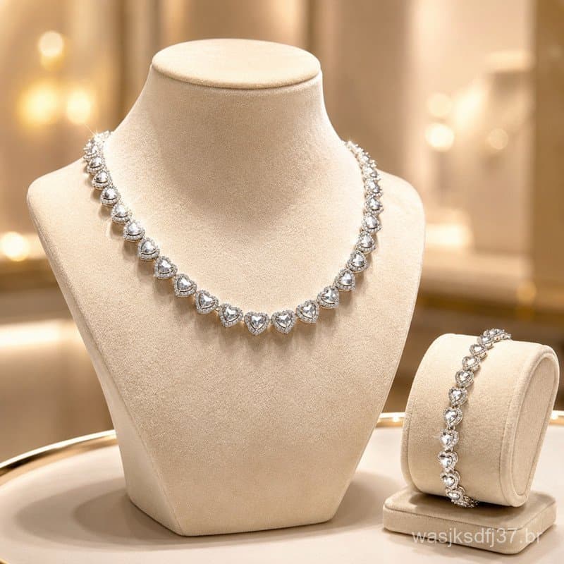 Kit Colar e Pulseira de Coração Cravejado - Aço Titânio Anti-alérgico, Banho Prata, Moda Feminina