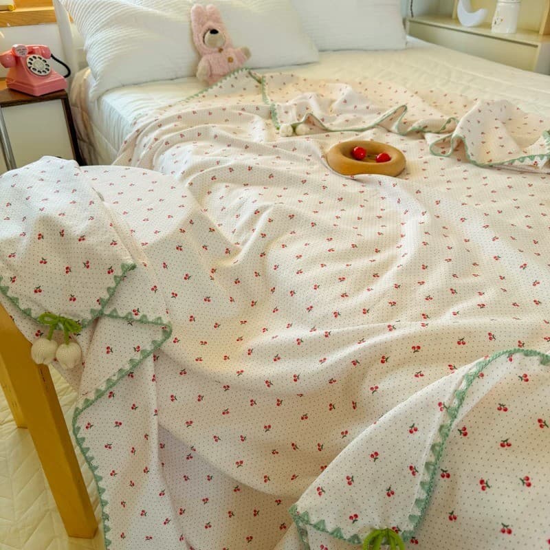 Tulipa pingente capa cobertor série quatro estações doce menina coração algodão dupla camada fio triângulo agulha cobert