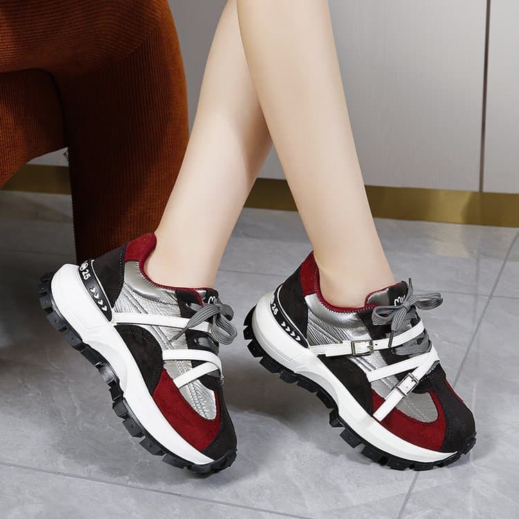 Tênis feminino com plataforma de sola grossa, cor retrô contrastante, sapatos antigos com costura de alça de fivela, vin