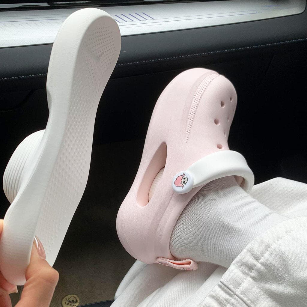 Buraco sapatos femininos 2026 novo estilo com arco eva antiderrapante desodorante chinelos verão exterior usar sapatos d