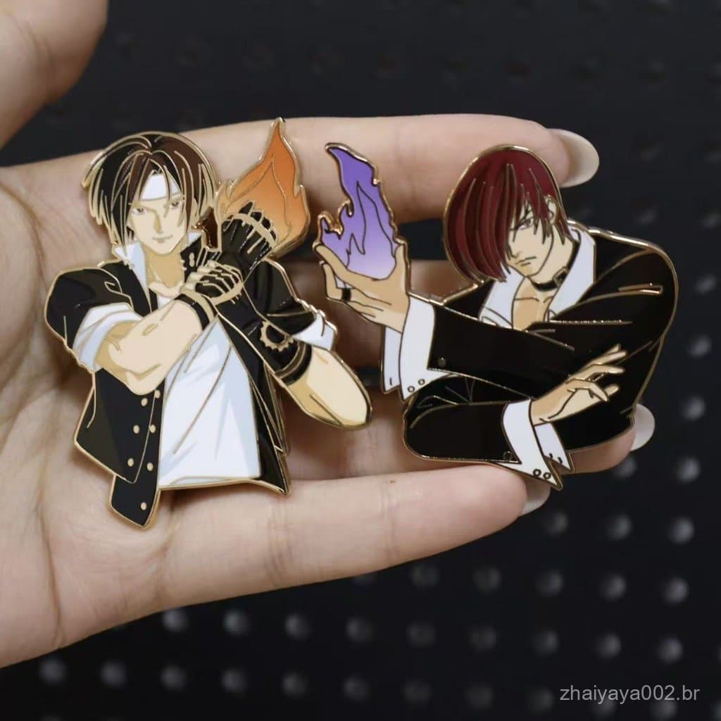 Emblema De Alfinete Esmaltado The King of Fighters Kyo Kusanagi E Iori Yagami