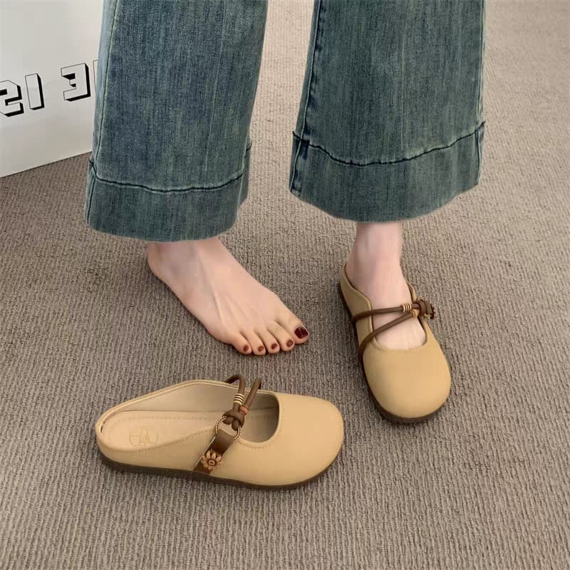 Baotou meia chinelos femininos verão exterior Wear 2026 novo estilo Super quente fundo plano deslizamento preguiçoso mei