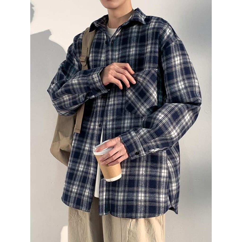 Hong Kong médico bonito novo estilo camisa xadrez de manga comprida masculina Street Wear Retro na moda solta camisa Cas