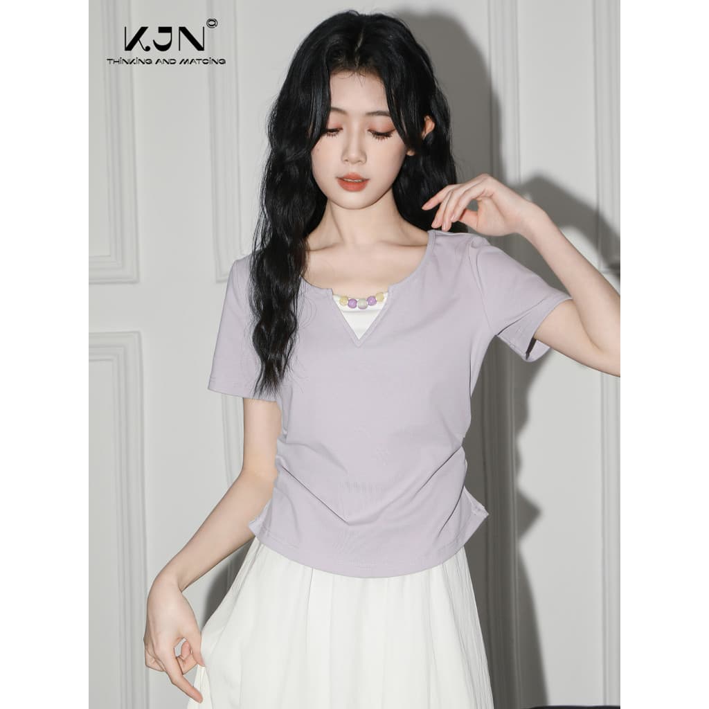 Roxo com decote em V camiseta de manga curta feminina 2026 verão novo estilo Design Irregular sentimento plissado cintur