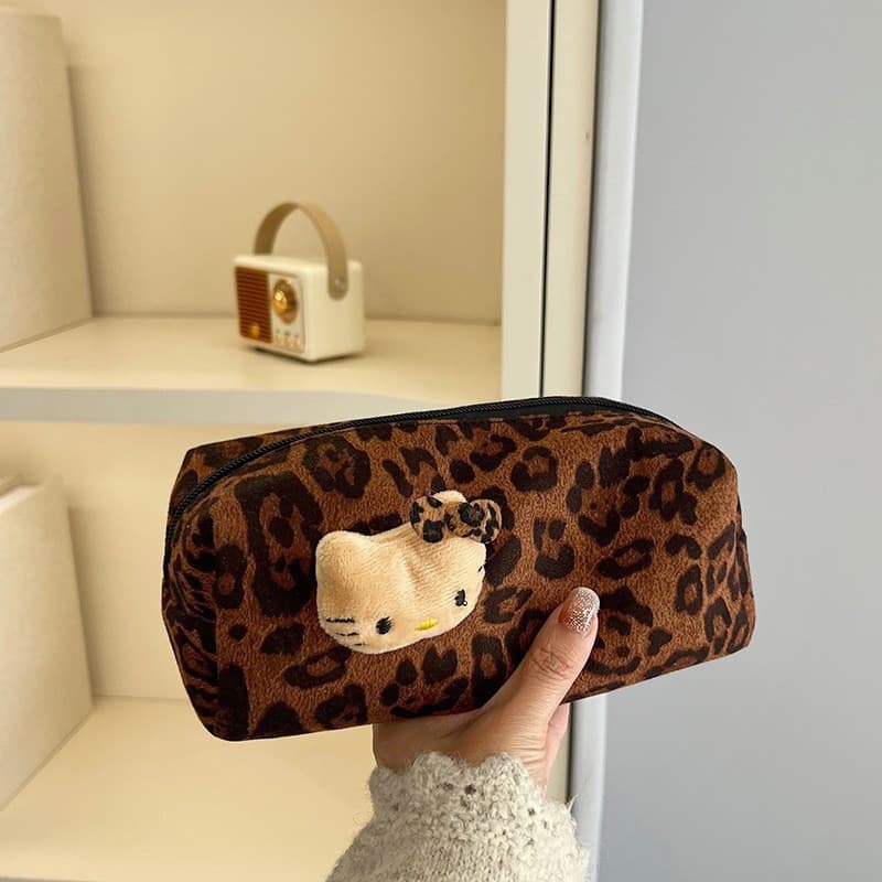 Bolsa De Maquiagem Portátil Da Moda Com Estampa De Leopardo , Organizador De Viagem Elemento De Gato Fofo