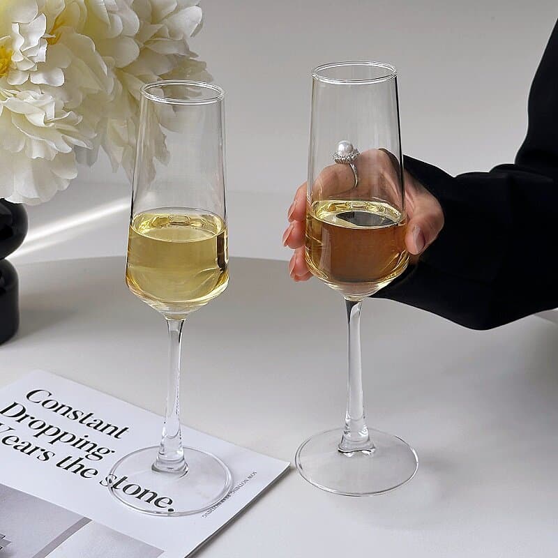 Taça de Vidro Cristalino com Design Francês | Elegante para Vinho e Coquetéis | Copa de Luxo para Casa