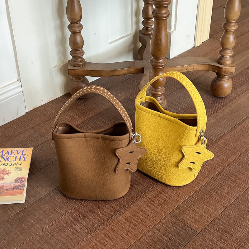 Bolsa de mão elegante e simples em estilo coreano, versátil para mulheres, bolsa transversal para o dia a dia no início