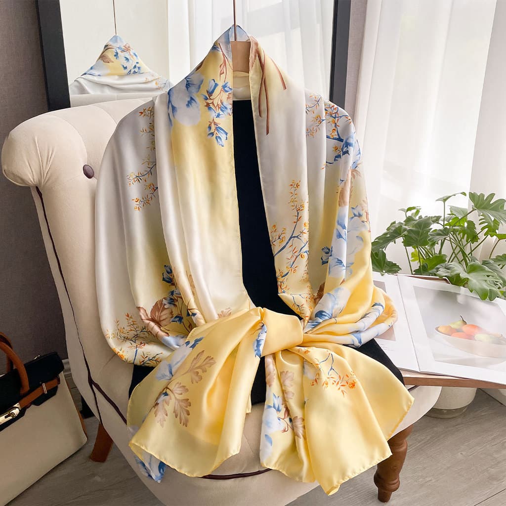 Novo Lenço De Seda De Imitação Feminino , Xale , Longo De Viagem , Moda Outono Versátil Primavera E Cachecol