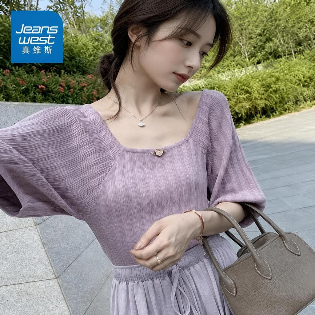 LYA Zhenweisi malha de manga curta camiseta feminina 2026 verão novo estilo U-pescoço magro-ajuste elegante estilo curto