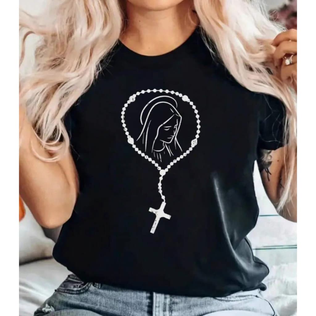 Camiseta Feminina Casual Oversized De Algodão Com Estampa Religiosa De Madonna E Rosário