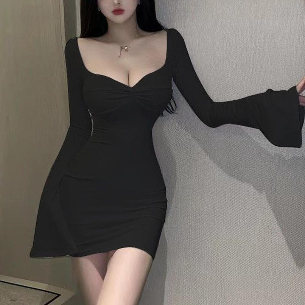 Vestido Feminino Slim Fit com Decote em V Profundo, Cintura Alta, Justo ao Corpo, para Férias. 2RDP