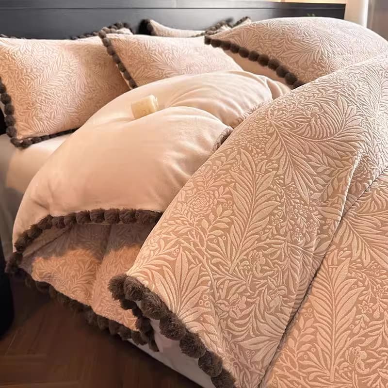 Flor podre leite velo cama quente conjunto de quatro peças inverno esculpido Coral velo folha de cama dupla face pelúcia