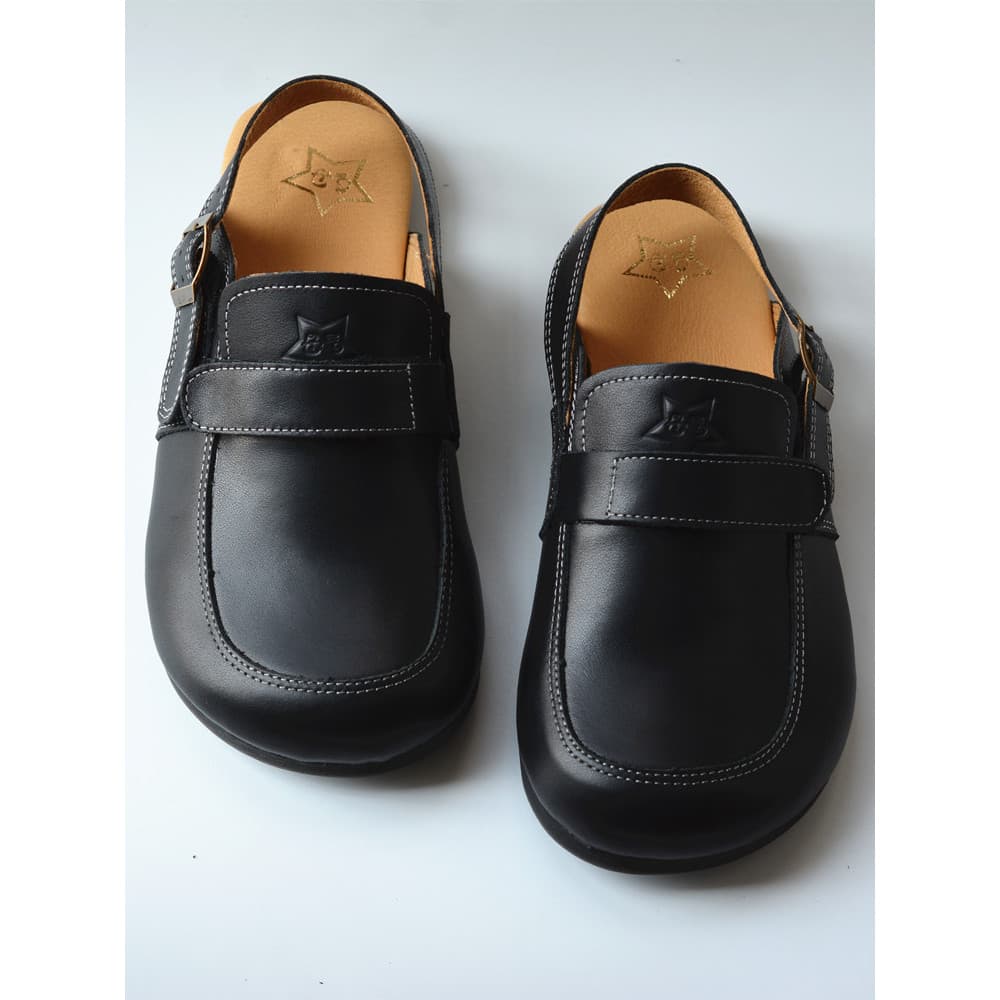 Baotou sandálias de couro de pé largo superfície macia feminino nicho de comércio exterior grande marca moda sandálias r