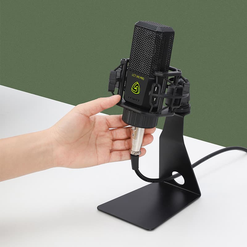 240249Suporte de microfone condensador Desktop quadrado suporte à prova de choque Base fixa clipe de gravação ao vivo 26