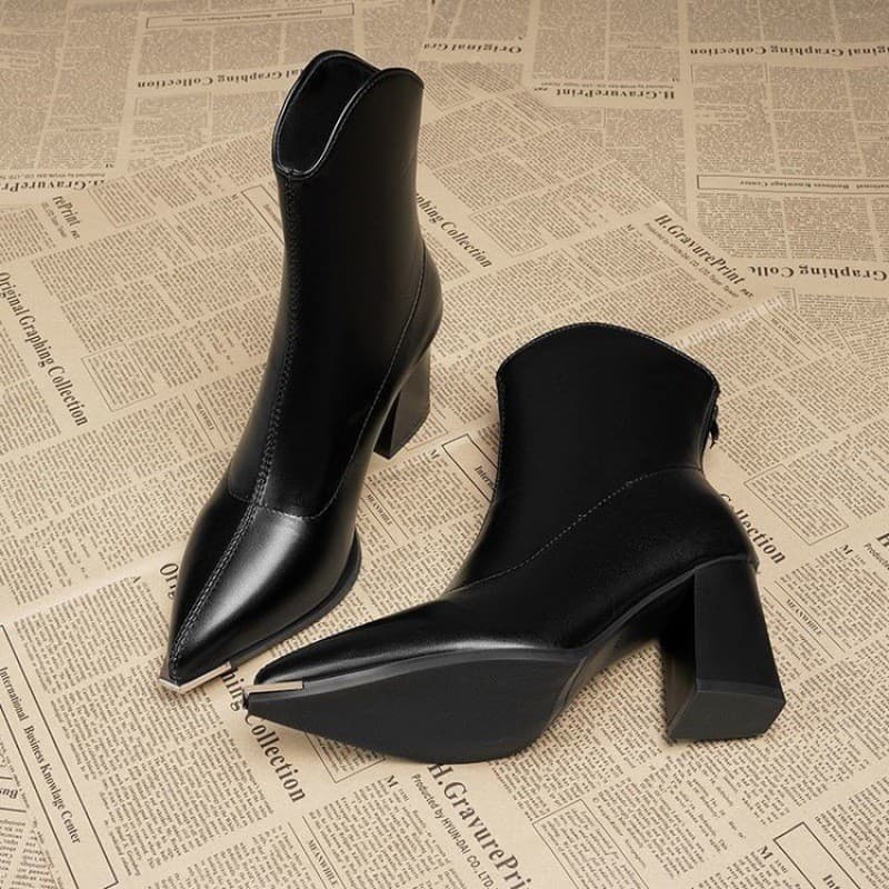 Senhoras Martin botas de salto alto Metal Toe salto grosso sapatos femininos botas finas