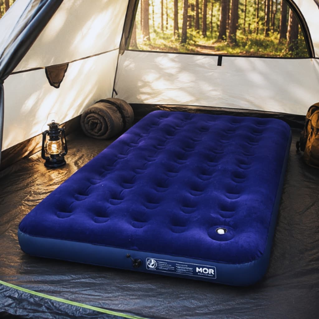 Colchao Inflavel Casal Mor Aveludado Azul com Inflador de Pe Camping