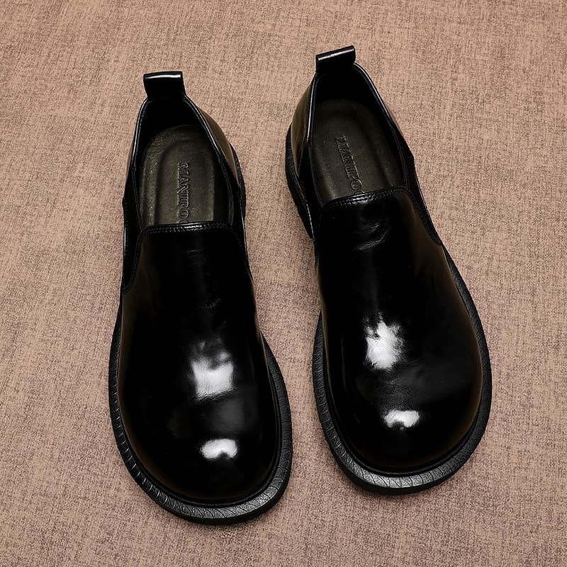 Sapatos masculinos de couro genuíno com dedo grande e baixo, sapatos casuais de couro com um Pedal, mocassins retrô da m