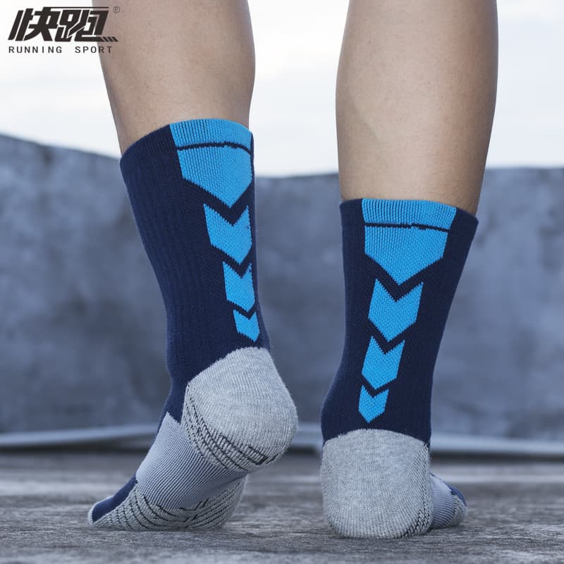 Meias de futebol de verão masculinas meias de basquete de tubo médio antiderrapante respirável meias de Badminton meias
