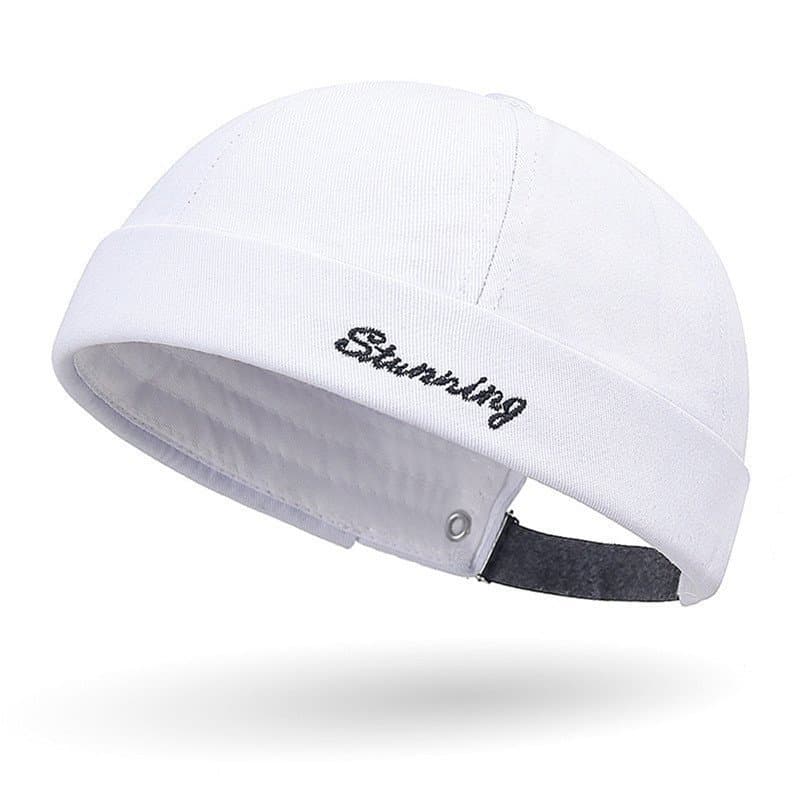 Chapéu Boss Hip-Hop Novo Estilo Quatro Estações, Chapéu Sem Aba de Couro Melão Fashionável para Homens e Mulheres, Letra