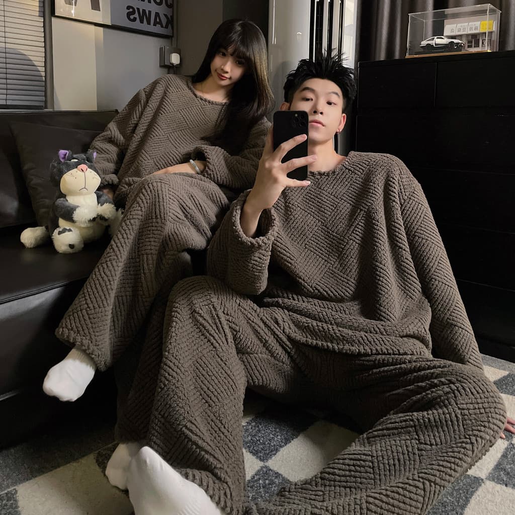 Casal pijamas feminino inverno Coral velo engrossado mais velo simples versão coreana pode usar fora do pulôver masculin