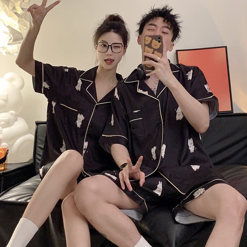 Casal pijamas feminino verão gelo seda manga curta influenciador bonito estilo fino Plus Size masculino seda genuína Hom