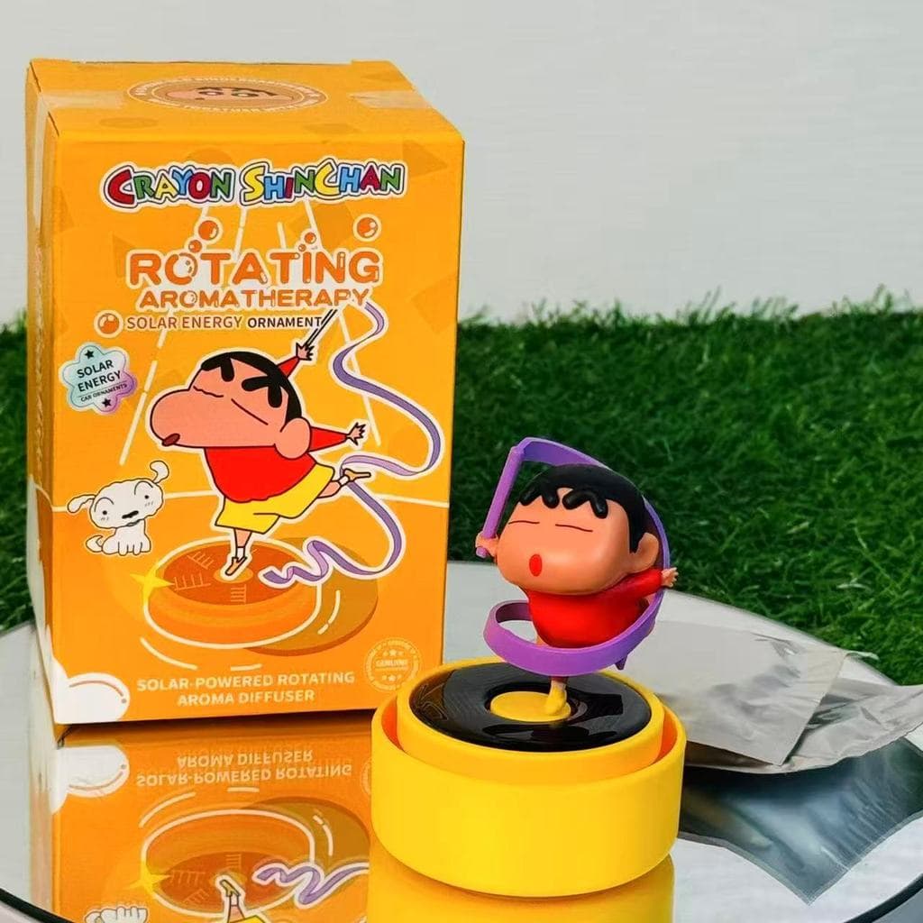 [Novo estilo Popular] Crayon Shin-Chan KT Boneca Solar Carro Aromaterapia Conheça Luz Rotativa Aromaterapia Console Cent