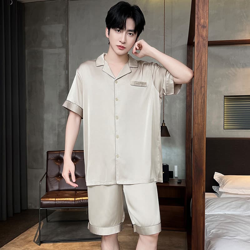 Pijamas masculinos estilo seda gelo Shorts de manga curta pijamas masculinos casuais podem usar fora Loungewear
