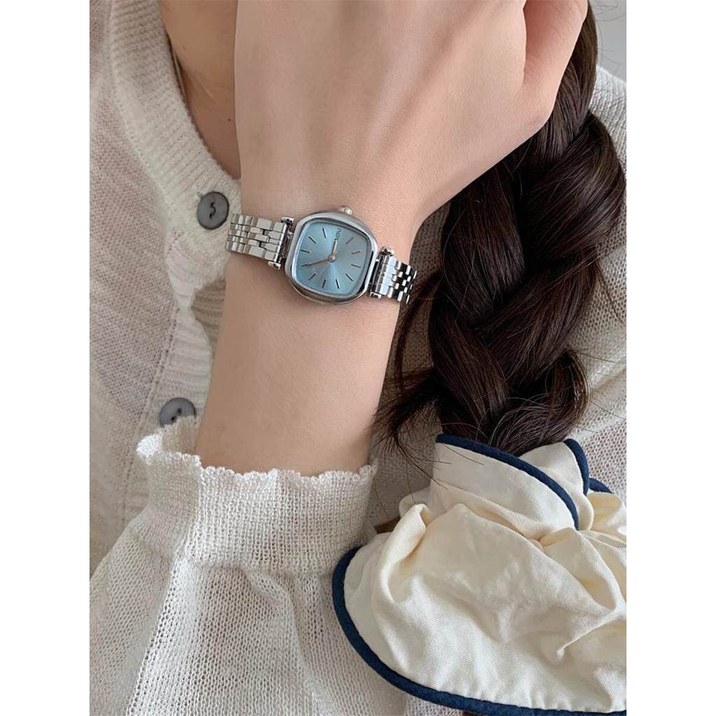 relogio feminino relogio feminino pequeno Estilo legal relógio feminino claro azul pequeno cubo açúcar banda de aço luz