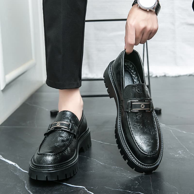 Sapatos de couro de um Pedal masculino versão coreana britânico na moda aumento interno sapatos casuais ervilhas de cour
