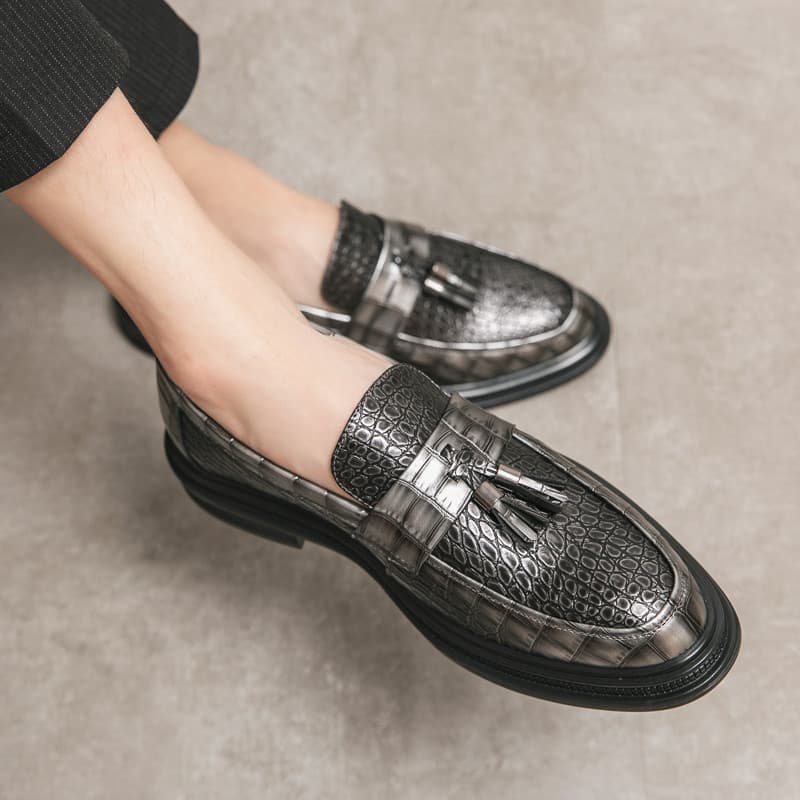 Estilo britânico borla mocassins masculino padrão de crocodilo deslizamento-On preguiçoso sapatos de couro casuais All-M